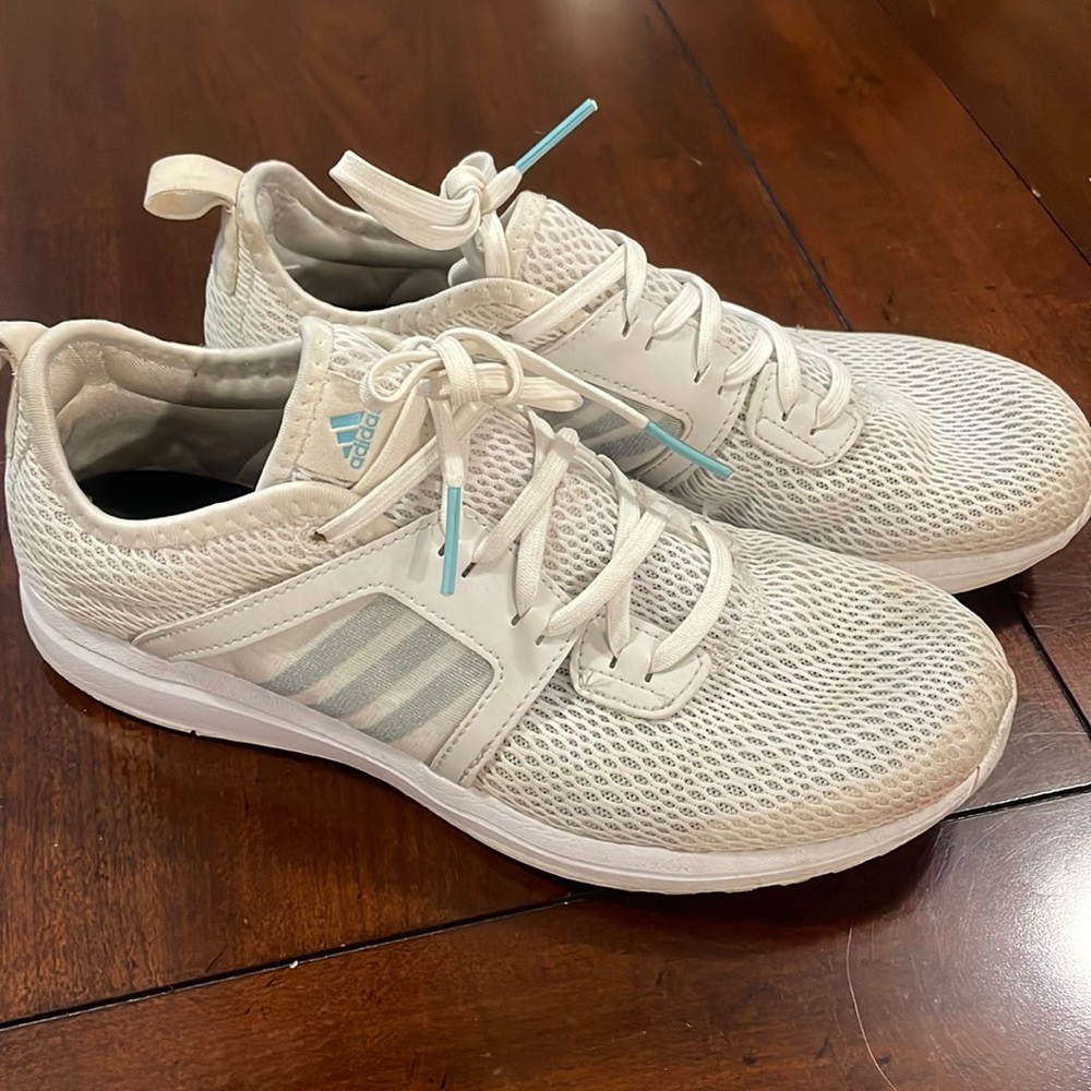 Adidas cloud form women’s runners